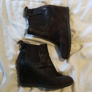 Donald J Pliner Wedge Boots